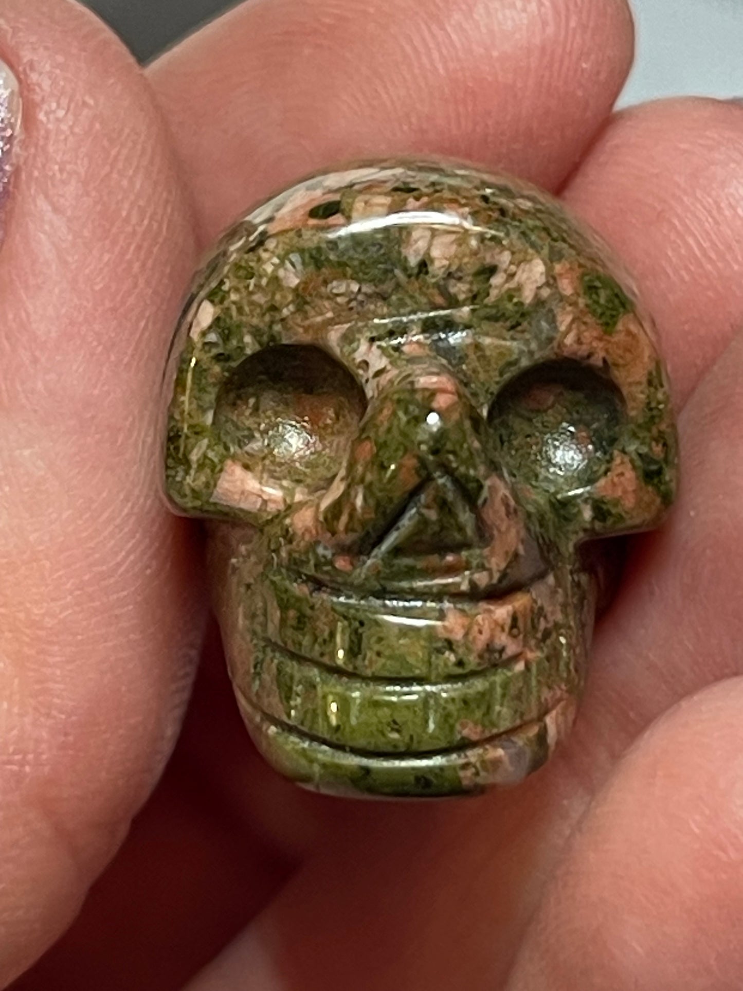 Mini Skull Carvings // Multiple Stones // See Selections in Description