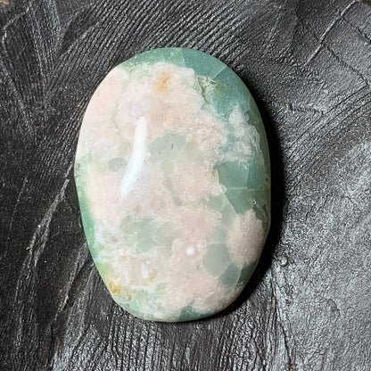 Green Flower Agate Palm Stones