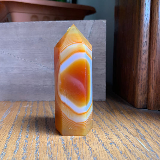 Creme Caramel Carnelian Tower