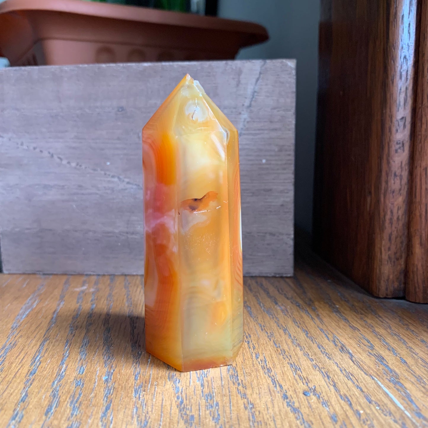 Creme Caramel Carnelian Tower