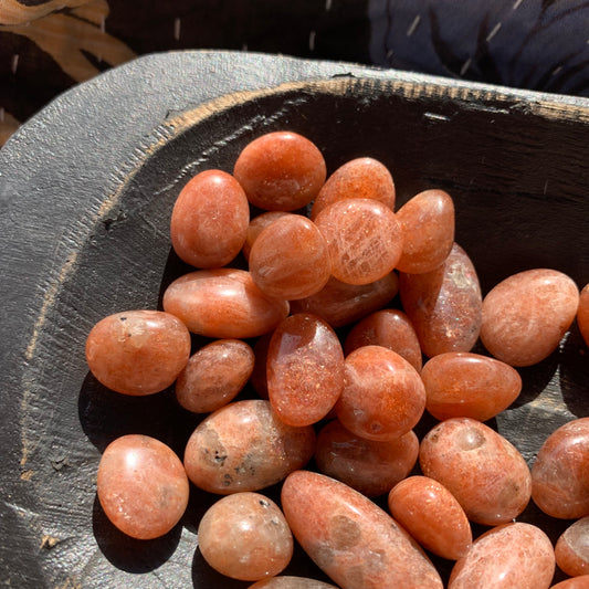 High Quality Sunstone Pebble Tumbles