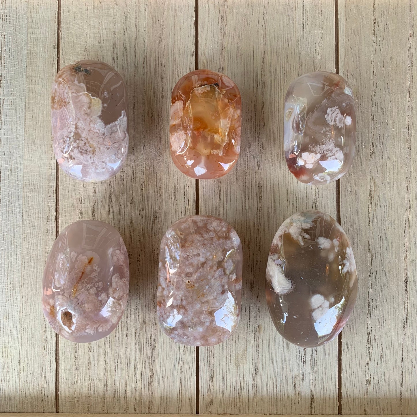 Flower Agate Palm Stones