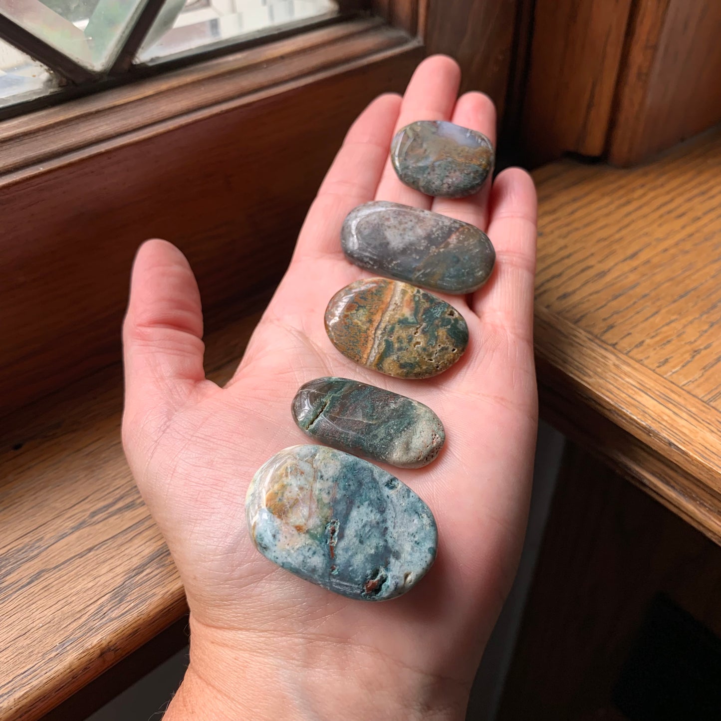 Mini Bahia Jasper Palm Stones