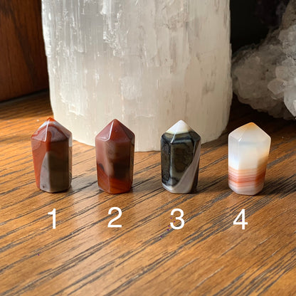 Mini Banded Carnelian Points